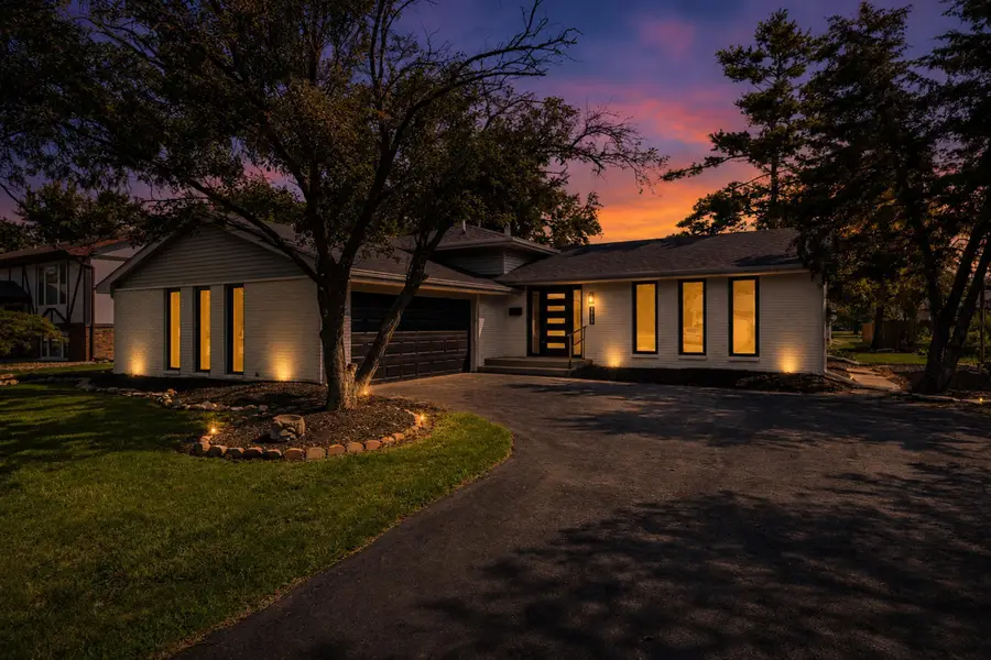 1109 Azalea Drive, Munster, IN 46321 - #3