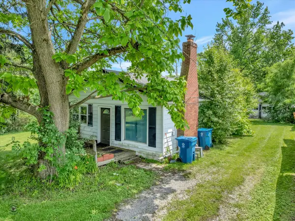 9409 W 77th Avenue, Schererville, IN 46375