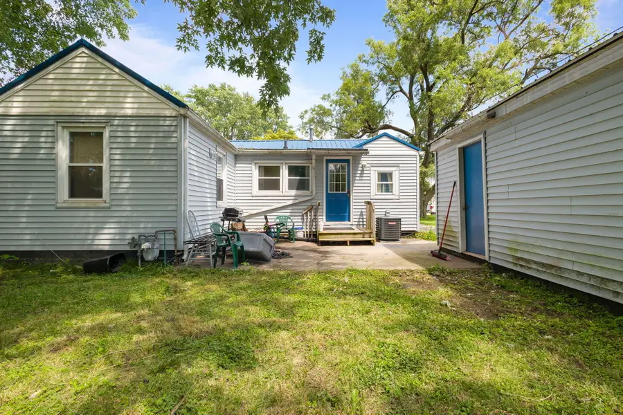 1702 Farrand Avenue, La Porte, IN 46350 - #2