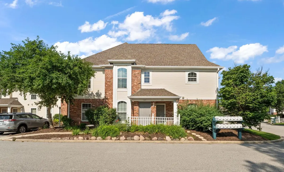 2925 Foggy Glen Drive, Valparaiso, IN 46385 - #1