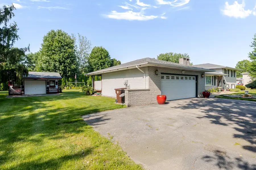 247 Westgate Drive, Valparaiso, IN 46385 - #3