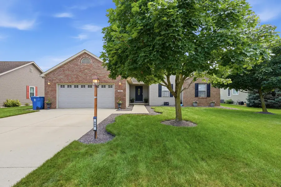 505 17th Street Se, Demotte, IN 46310 - #2