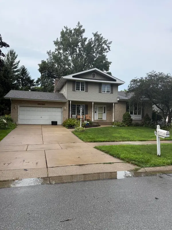 3545 Laverne Drive, Highland, IN 46322