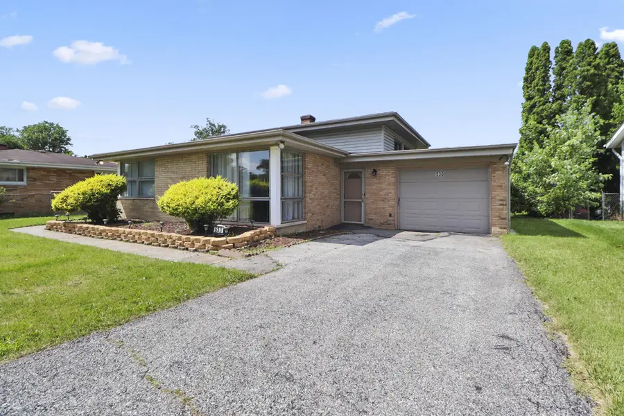 530 E 52nd Place, Merrillville, IN 46410 - #2