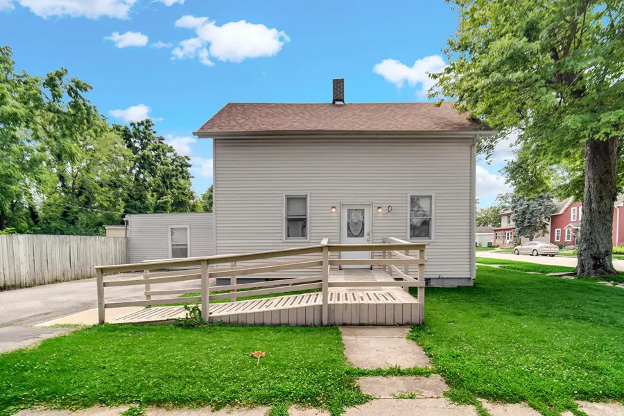 716 4th Street, La Porte, IN 46350 - #2