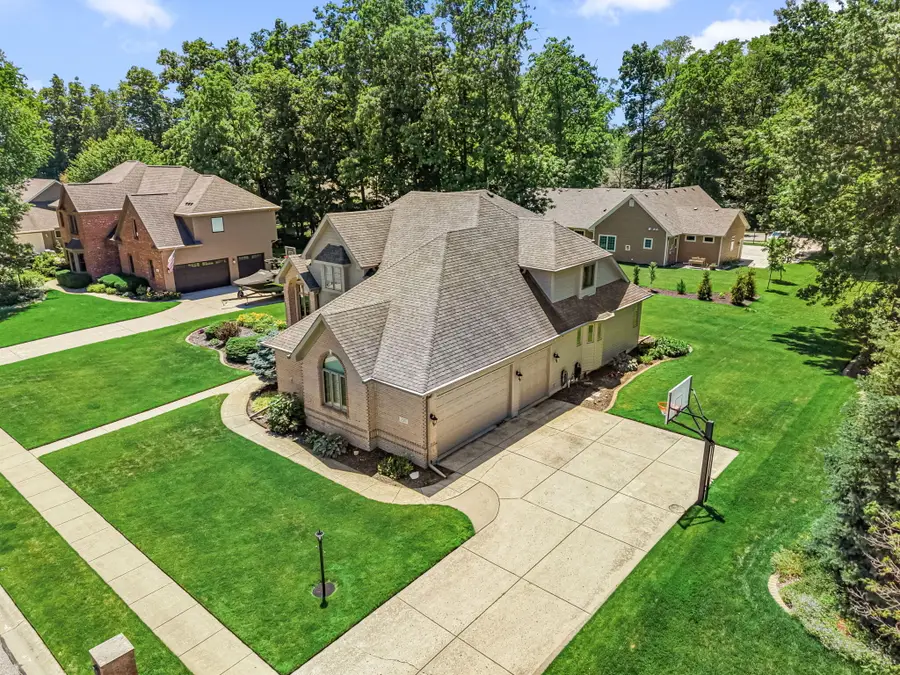 2505 Inverness Drive, Valparaiso, IN 46383 - #2