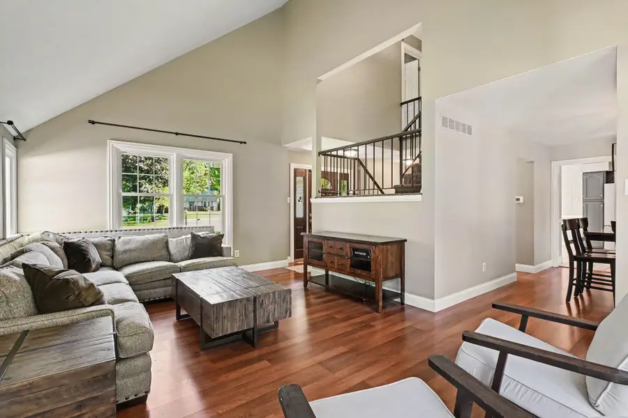 2054 Shawnee Court, Valparaiso, IN 46385 - #3