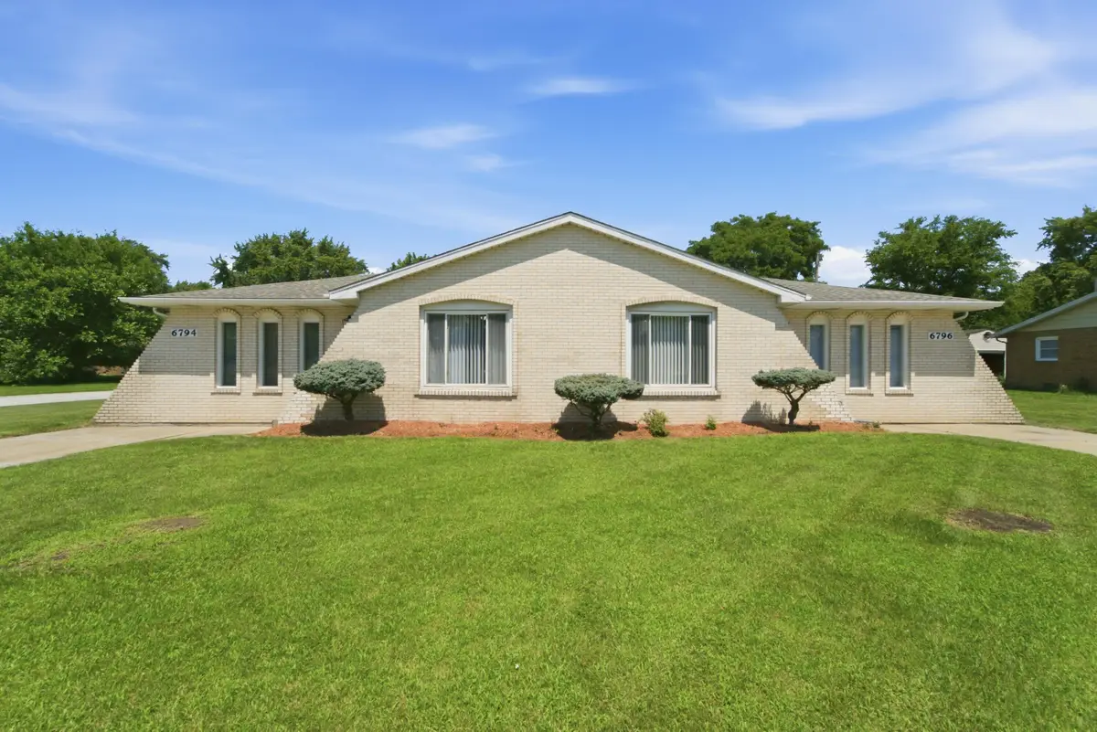 6794-96 Old Porter Road, Portage, IN 46368 - #1