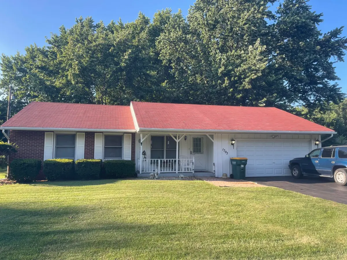 1703 Eisenhower Avenue, Valparaiso, IN 46383 - #1