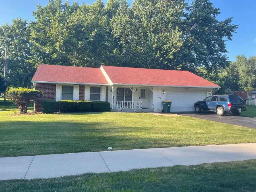 1703 Eisenhower Avenue, Valparaiso, IN 46383 - #2