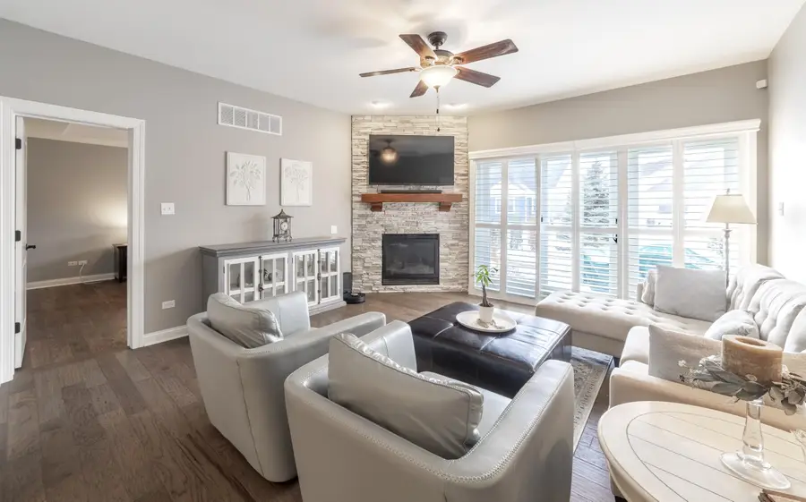 9185 W 107th Place, Saint John, IN 46373 - #3