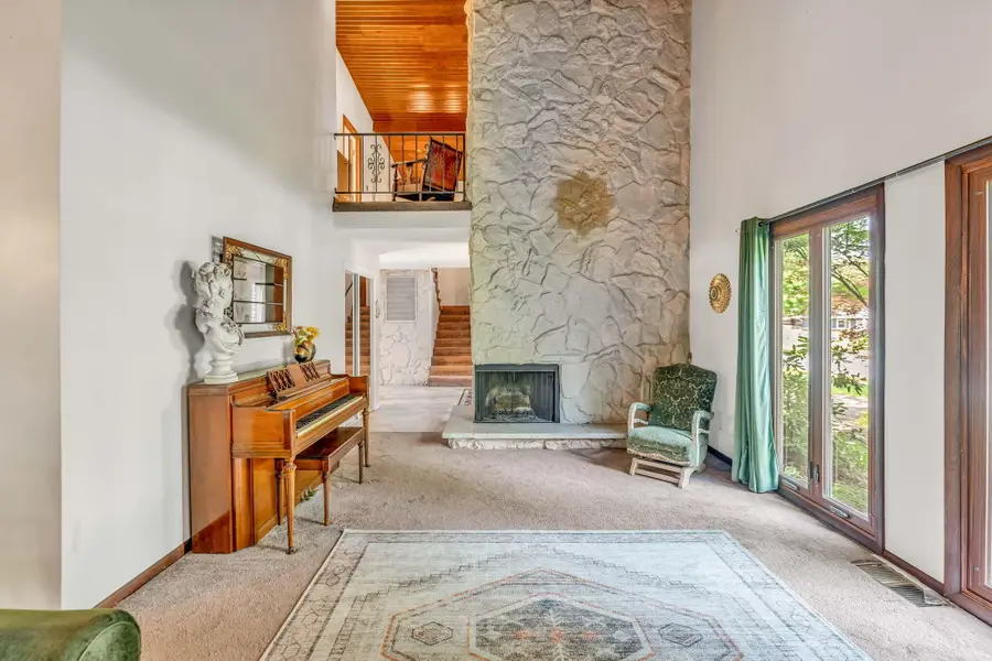 6155 Sunrise Avenue, Portage, IN 46368 - #2