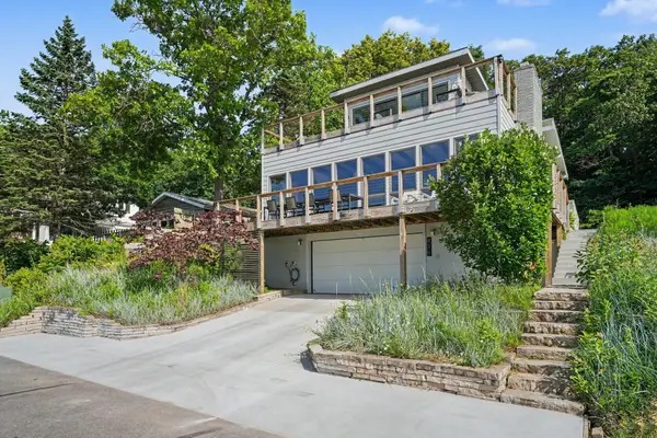 419 E Lake Front Drive, Beverly Shores, IN 46301