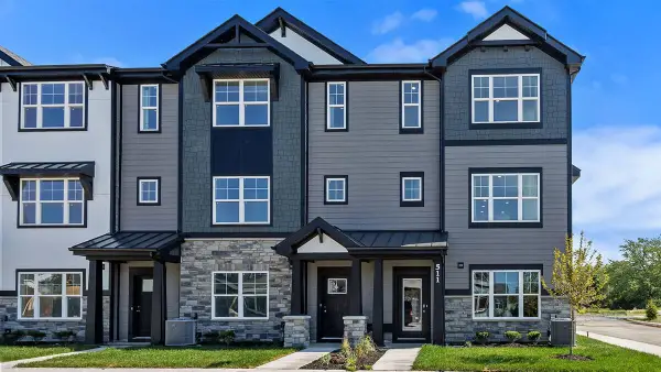 541 E 120th Place, Crown Point, IN 46307