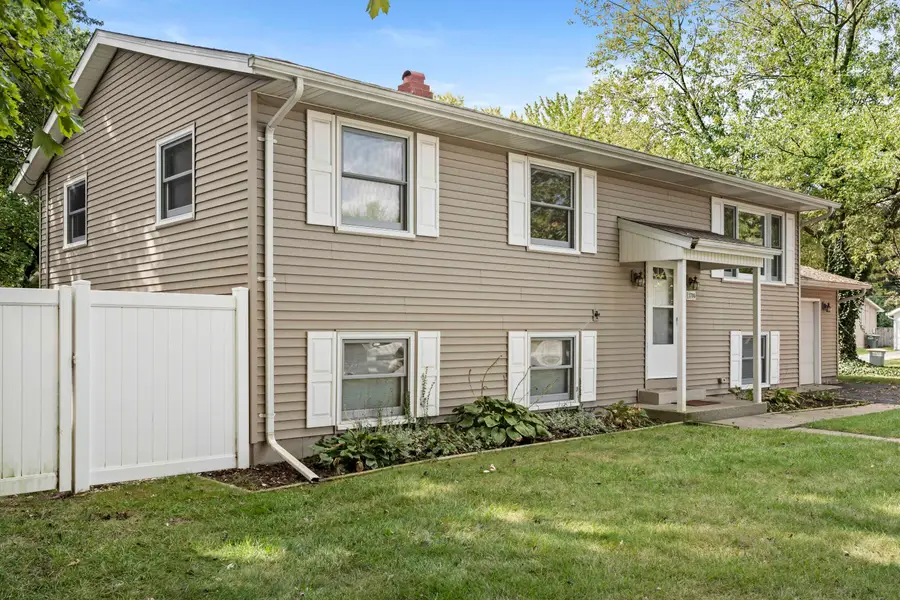 1706 Mccord Road, Valparaiso, IN 46383 - #2