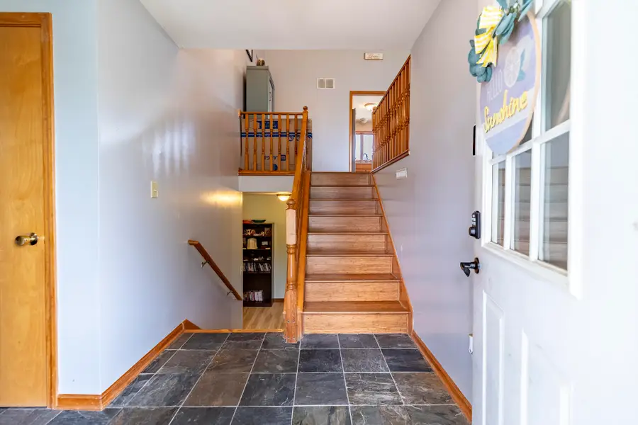 7420 W 92nd Avenue, Crown Point, IN 46307 - #3