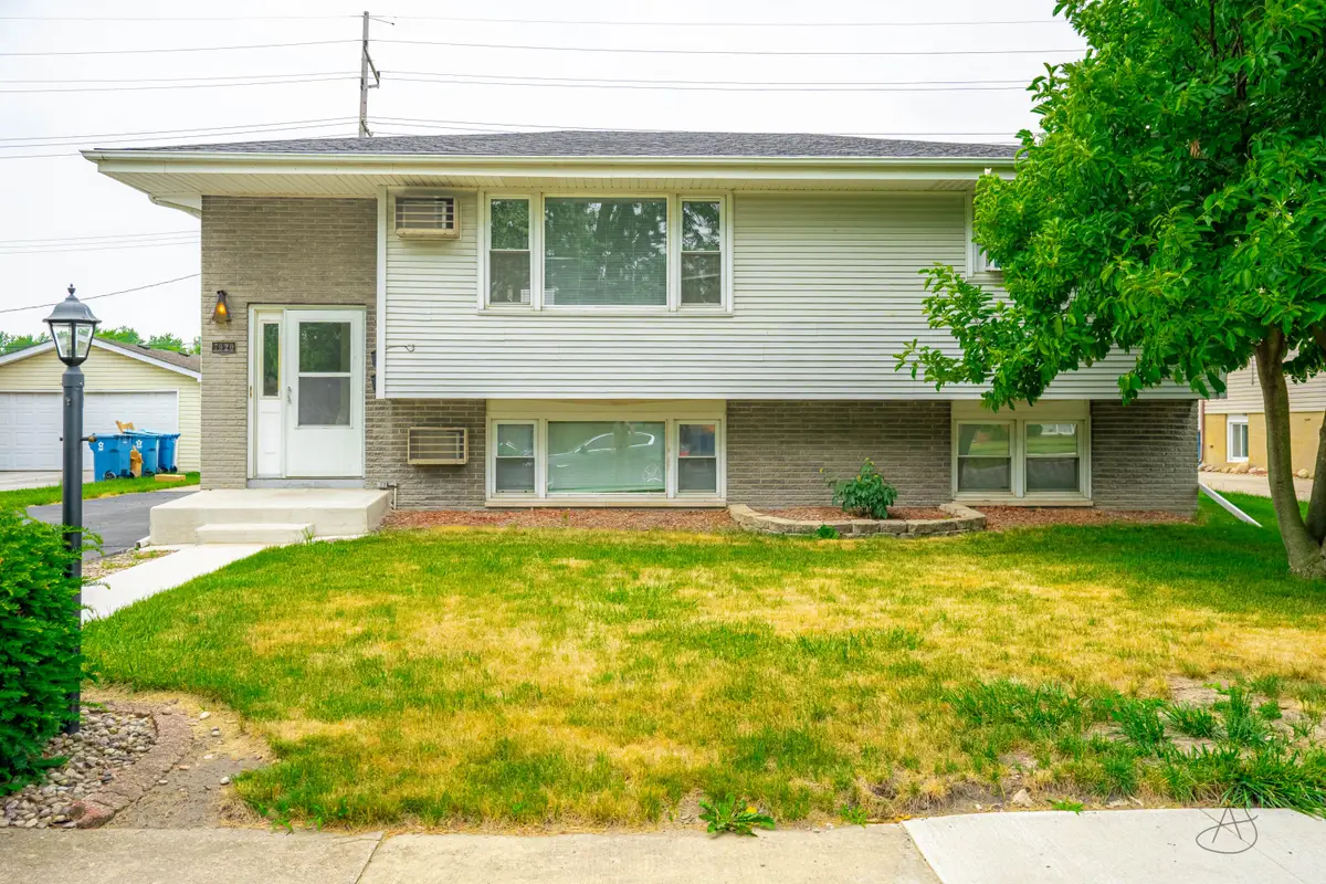 7920 North Drive, Highland, IN 46322 - #1