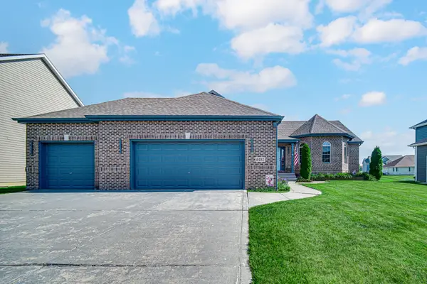 9137 Michigan Drive, Crown Point, IN 46307