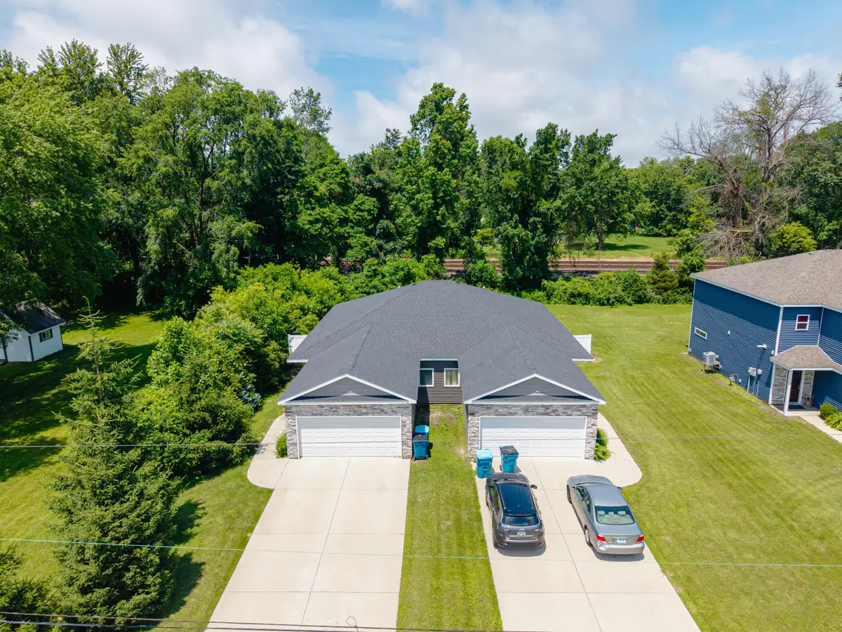 1254-1256 Lawson Lane, Porter, IN 46304 - #1