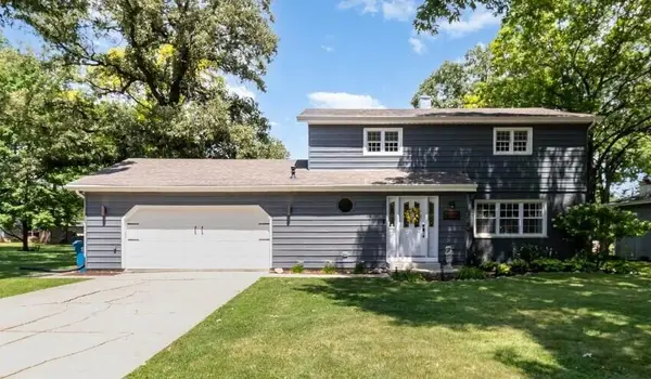 12106 W 94th Place, St. John, IN 46373