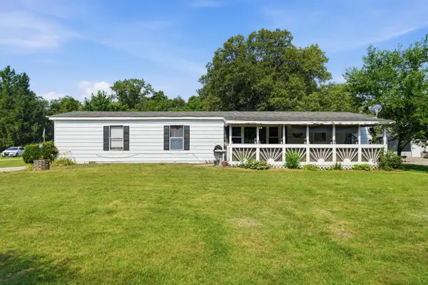9390 N 1000 W, DeMotte, IN 46310