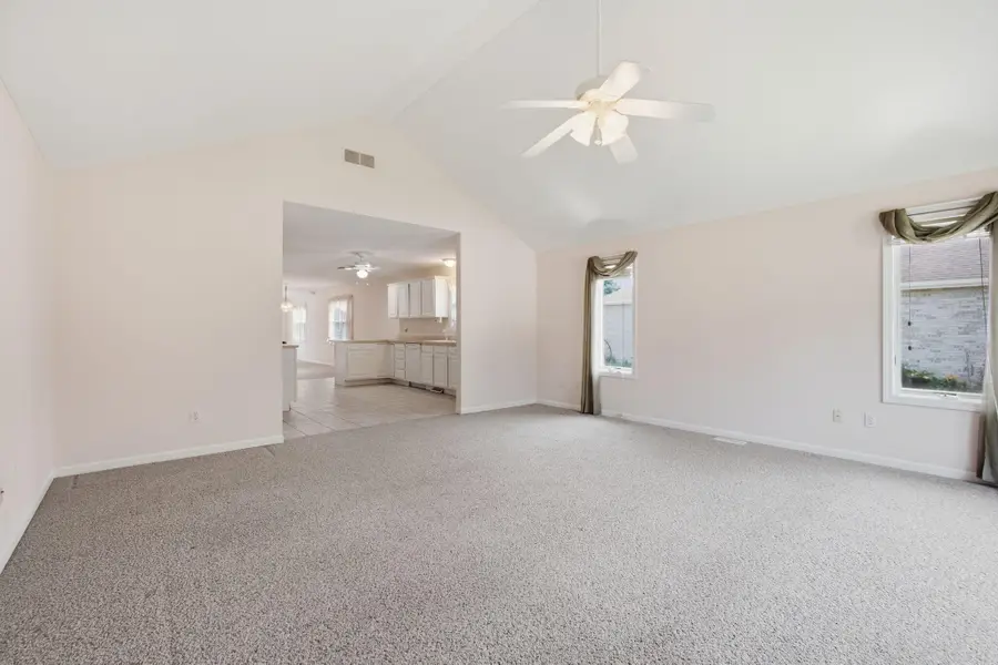 1001 Carnation Street Se #B, Demotte, IN 46310 - #3