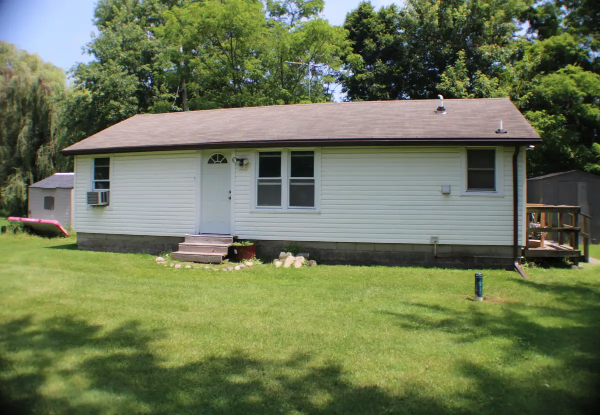 39 S Evergreen Park, Valparaiso, IN 46385 - #1