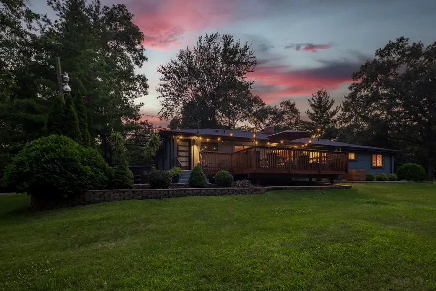 9201 Kardel Drive, Saint John, IN 46373 - #3