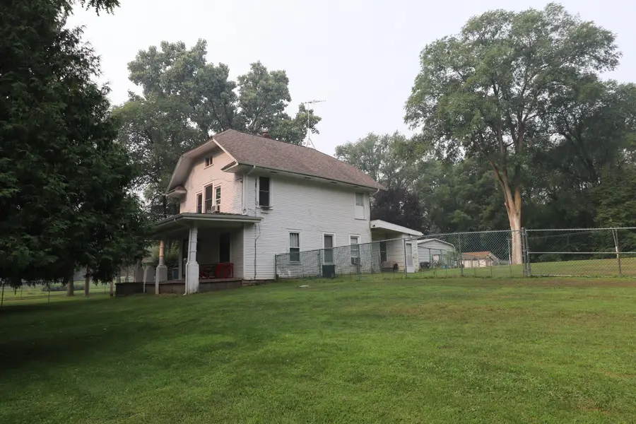 784 N 625 E, Westville, IN 46391 - #2