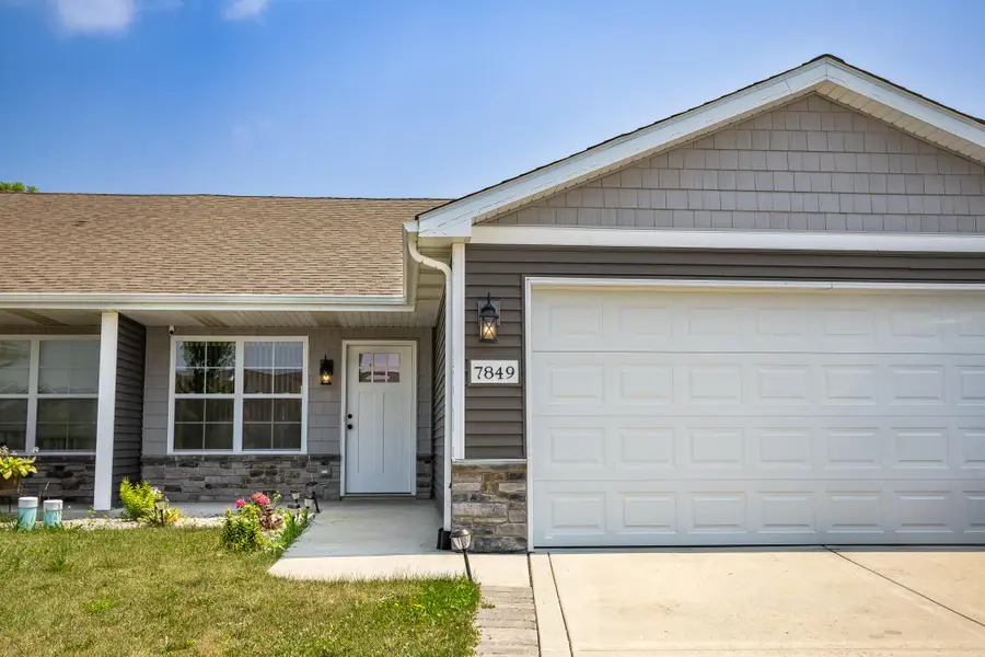 7849 Wright Street, Merrillville, IN 46410 - #2