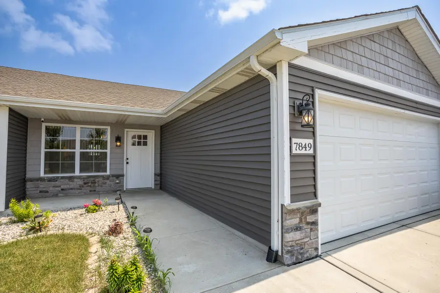 7849 Wright Street, Merrillville, IN 46410 - #3