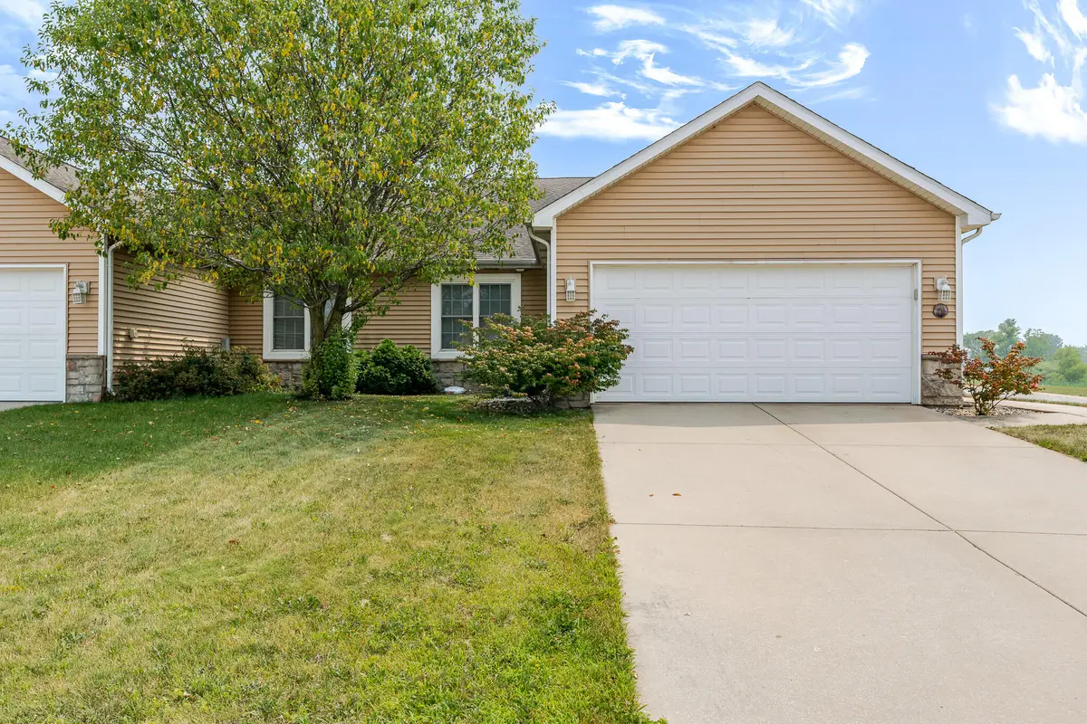 1755 E 105th Avenue, Crown Point, IN 46307 - #1