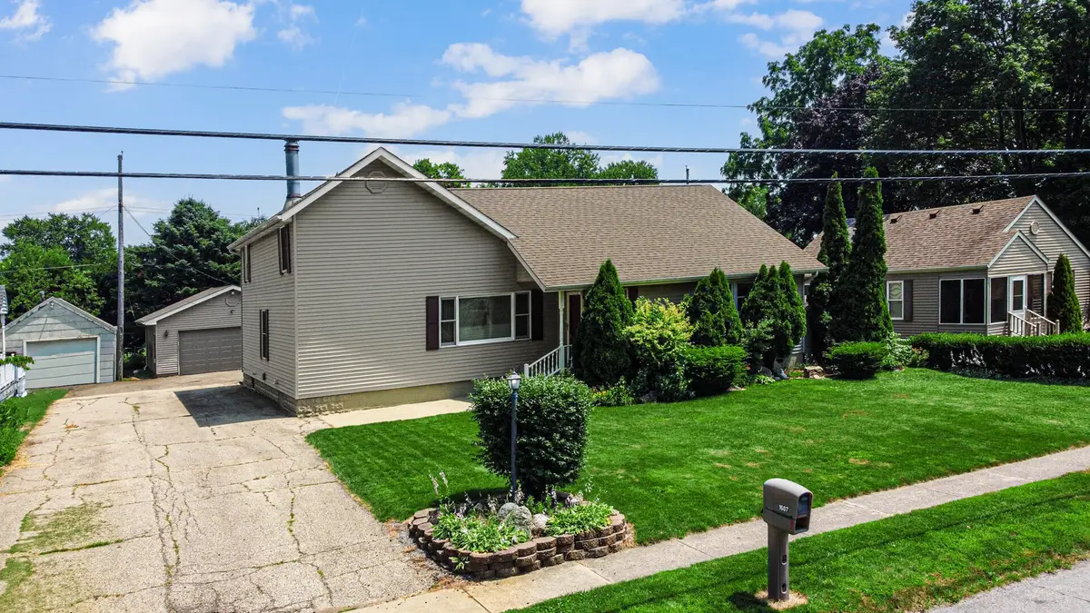 1607 A Street, La Porte, IN 46350 - #1