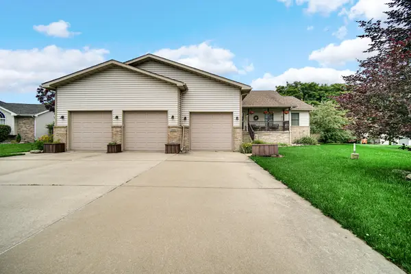 2800 Goldfinch Street, Portage, IN 46368