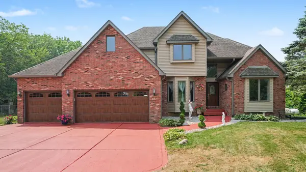 1103 W W 163rd Avenue, Crown Point, IN 46307