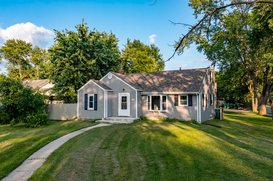 1147 W 62nd Avenue, Merrillville, IN 46410 - #2