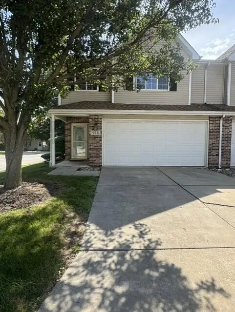 911 Penny Court, Hobart, IN 46342 - #1