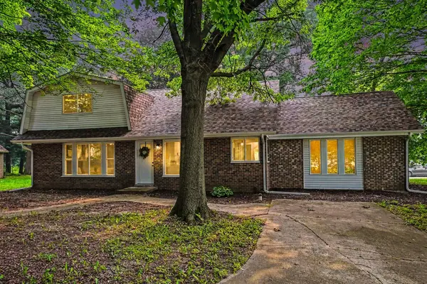 1141 W 300 N, La Porte, IN 46350