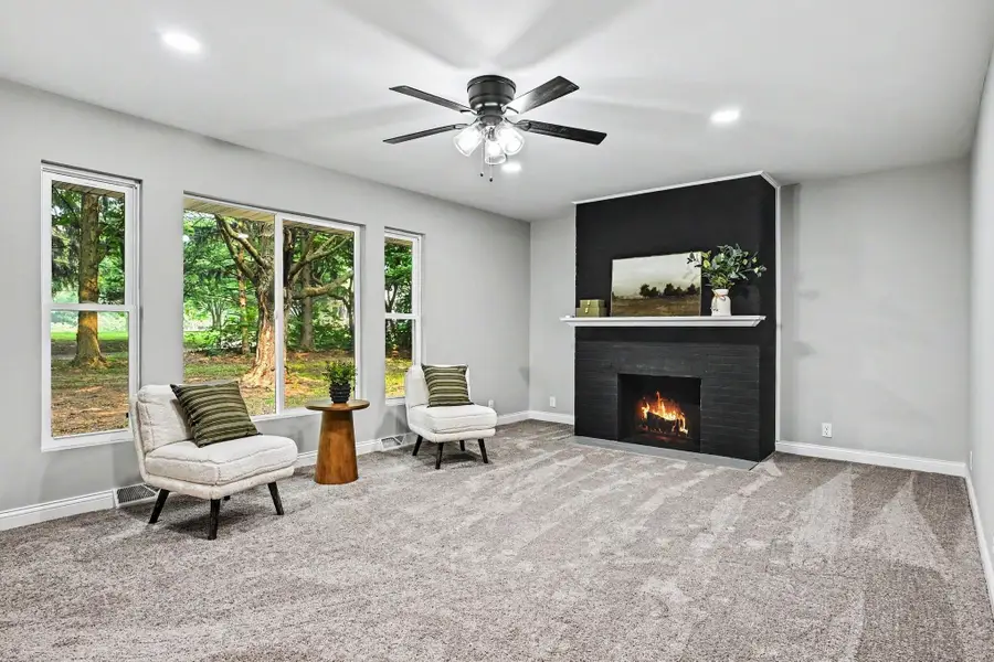 1141 W 300 N, La Porte, IN 46350 - #3