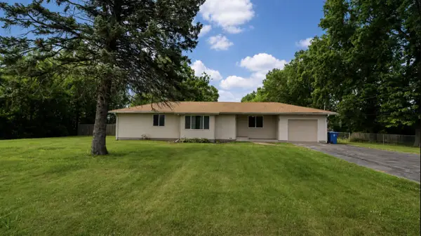 224 Haglund Road, Burns Harbor, IN 46304