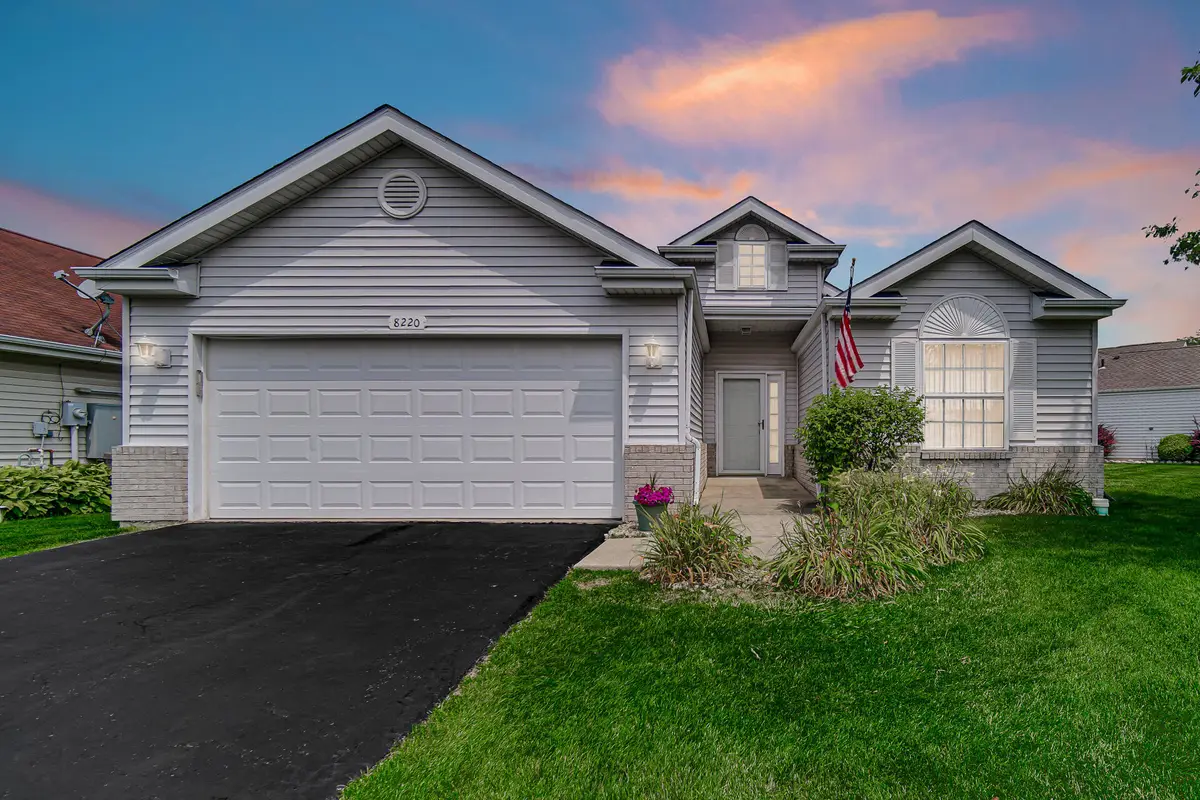 8220 Pointe Drive, Crown Point, IN 46307 - #1
