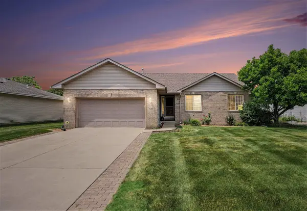 540 Sunflower Lane, Dyer, IN 46311