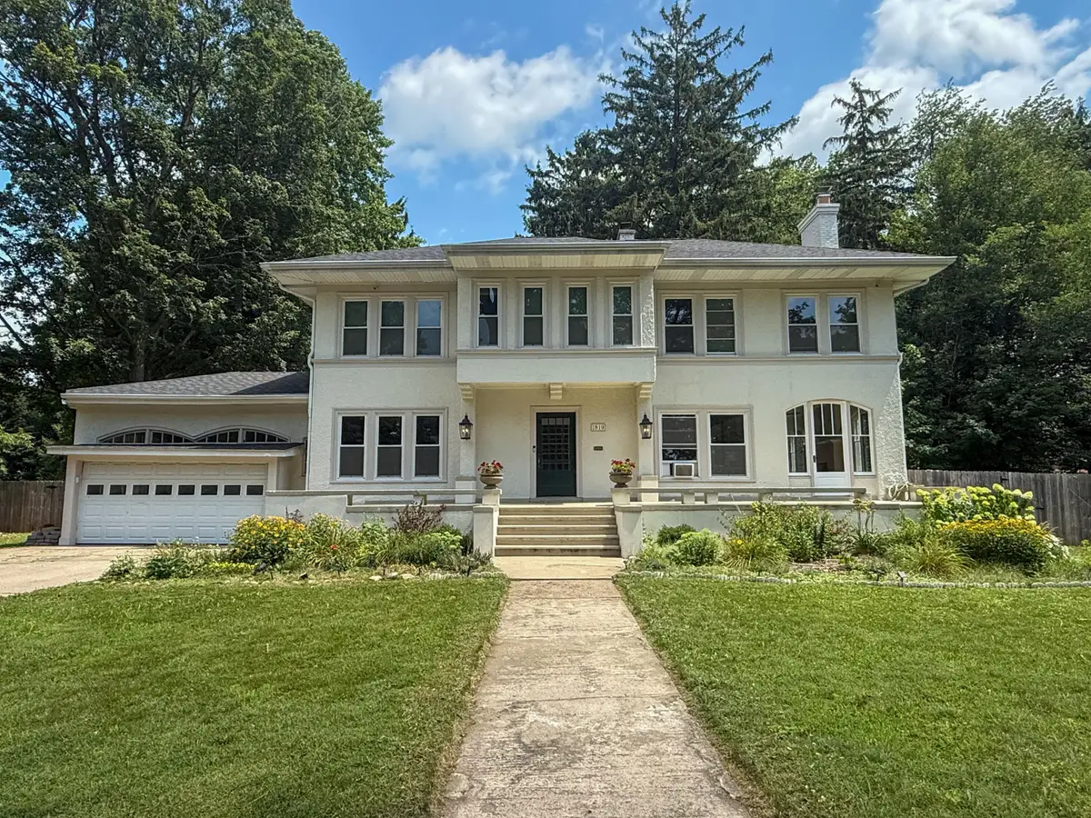 1819 Michigan Avenue, La Porte, IN 46350 - #1