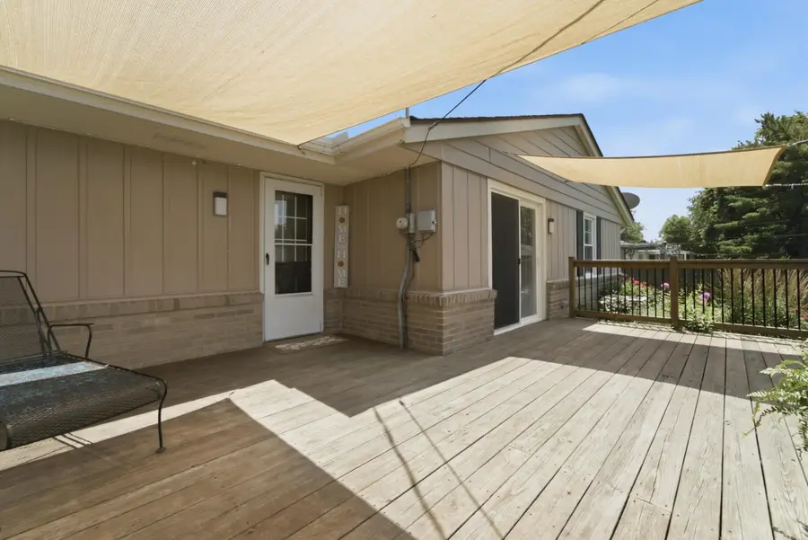 211 Cherokee Drive, Lowell, IN 46356 - #2