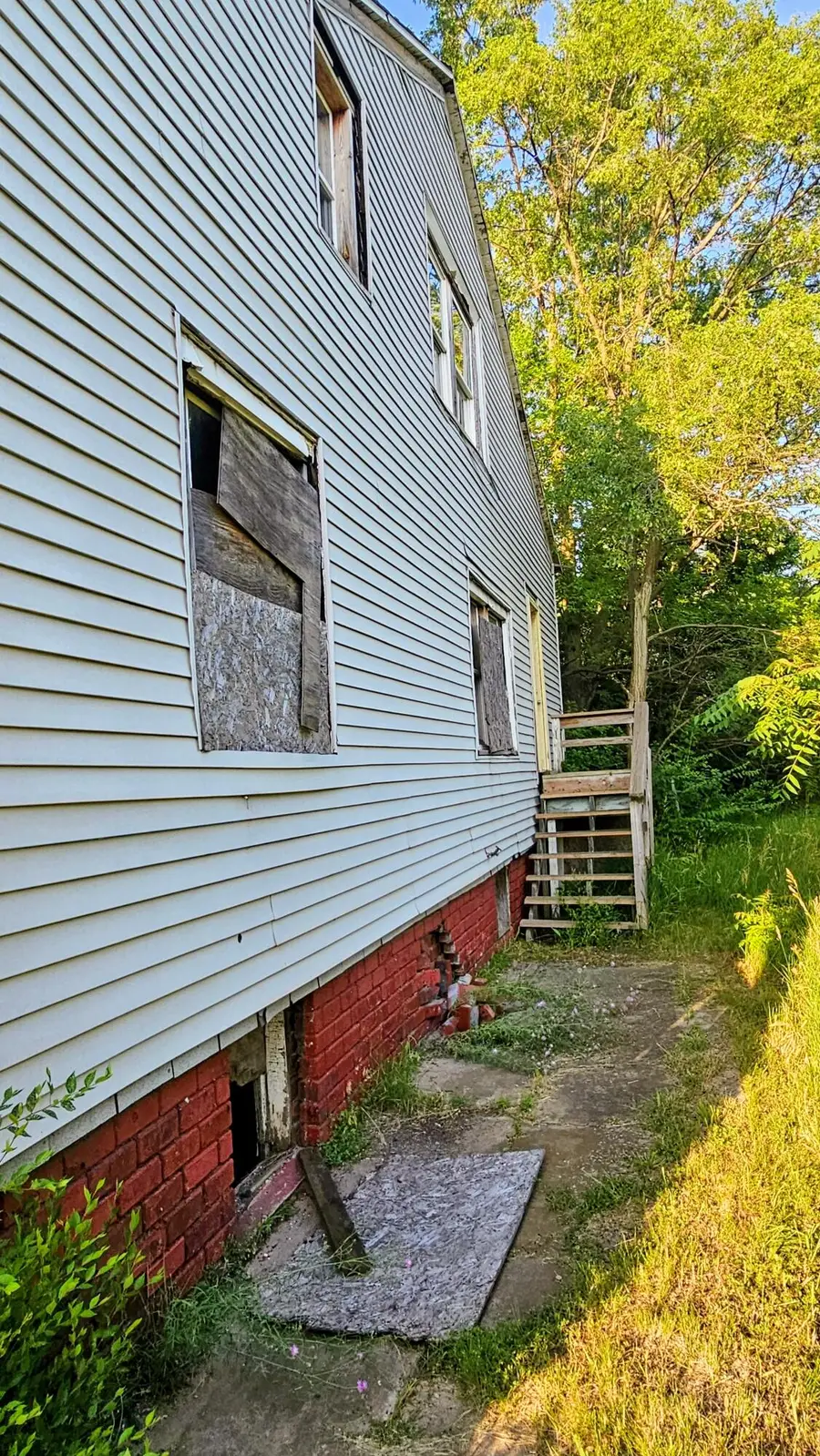 265 Harrison Street, Gary, IN 46402 - #2