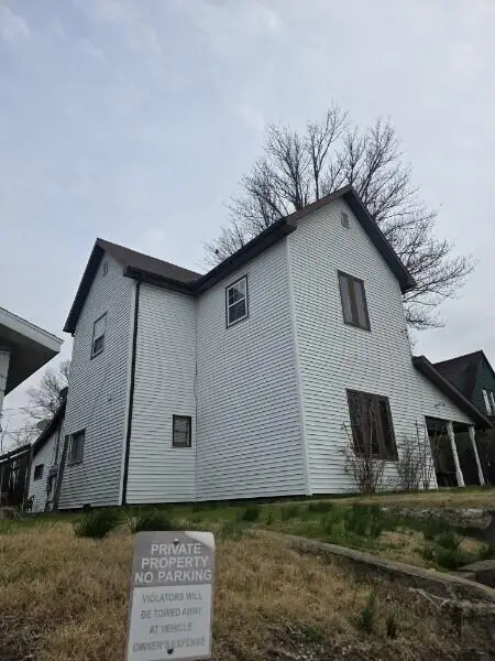 204 W 20th Street, Marion, IN 46953 - #2