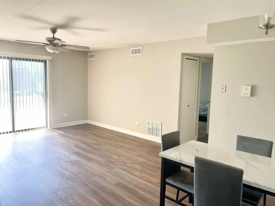 2237 175th Street #2b, Lansing, IL 60438 - #3