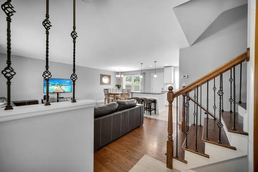 250 Lawndale Drive, Munster, IN 46321 - #2