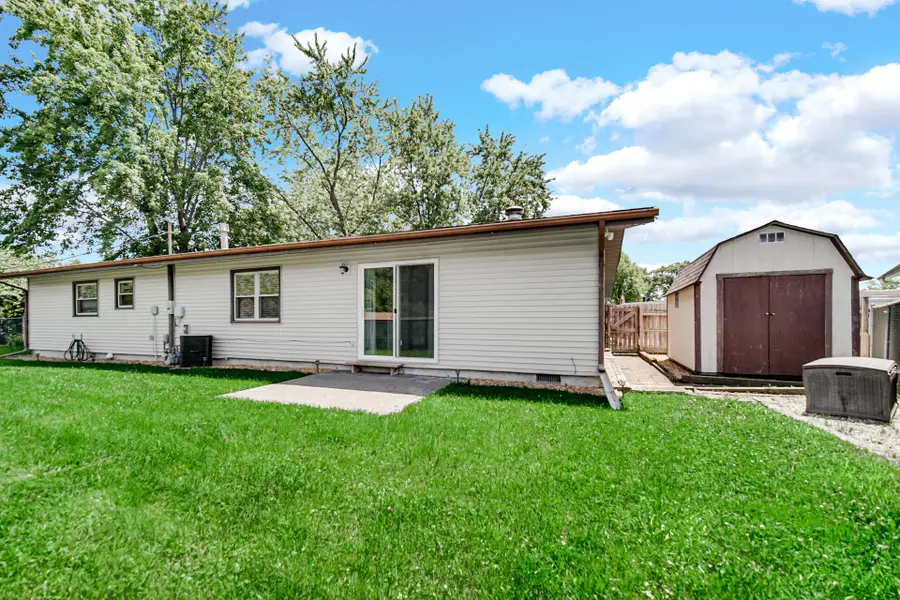 369 Riviera Circle, Valparaiso, IN 46385 - #2