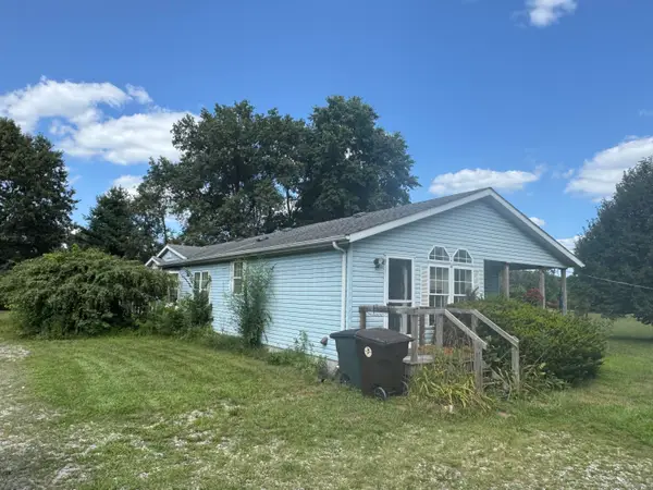12731 County Rd 950 W, DeMotte, IN 46310